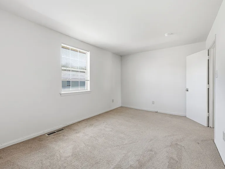 Crown Square Apartments — Photo 11