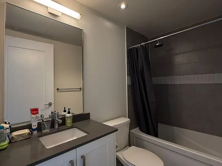 99 John St #2101 — Photo 14