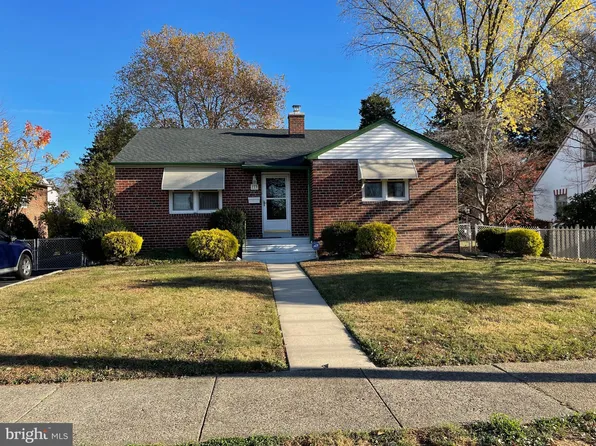 719 Emerson St, Philadelphia, PA 19111