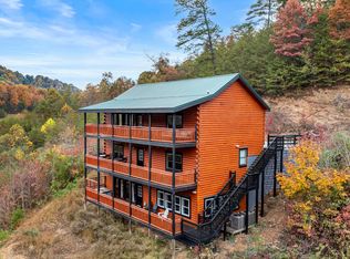1628 Barn Door Ln, Sevierville, TN 37862