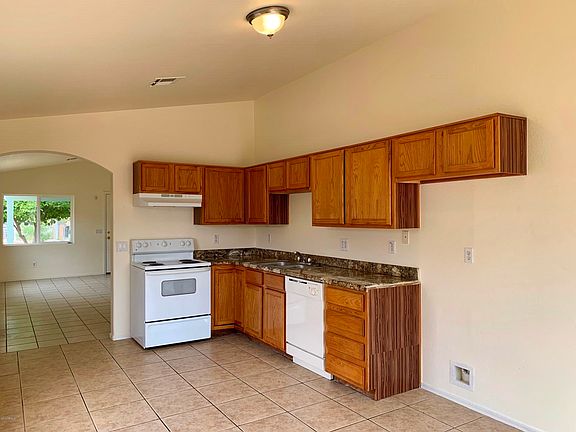 3A4F360A-2D5E-4B8C-8D89-D57E1FBB20C5