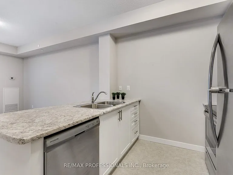 101 Shoreview Pl #124 — Photo 20