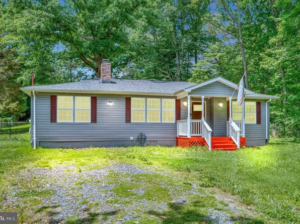 26 Breezy Hill Dr, Stafford, VA 22556