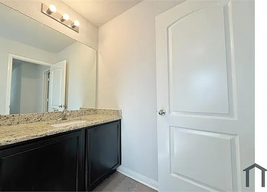 2950 Parker Rd — Photo 18