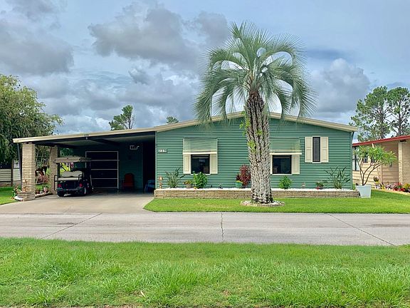 2nd image of 359 Country Meadows Blvd