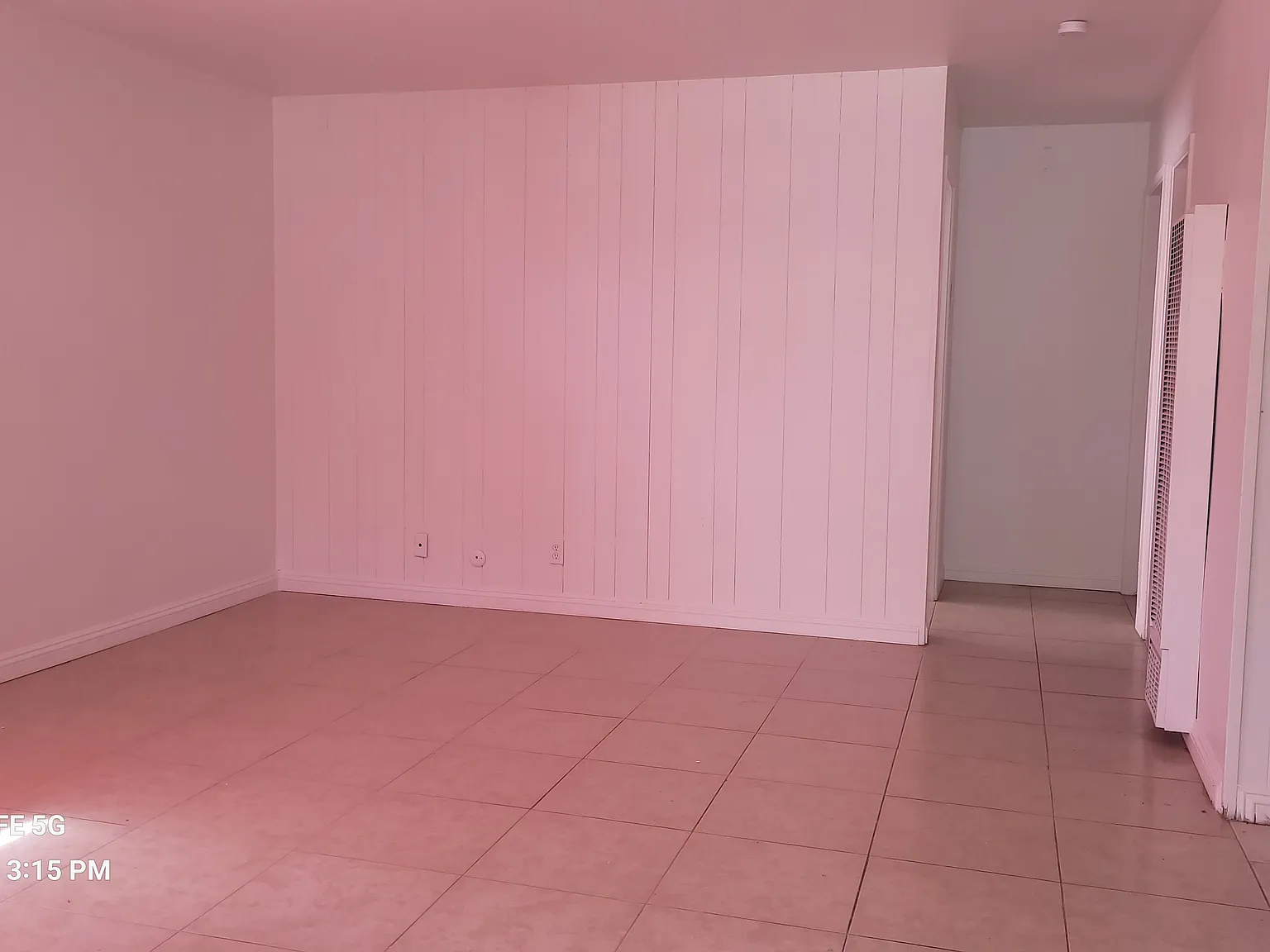 2 bed, 975 sqft, $2,700 — Photo 3