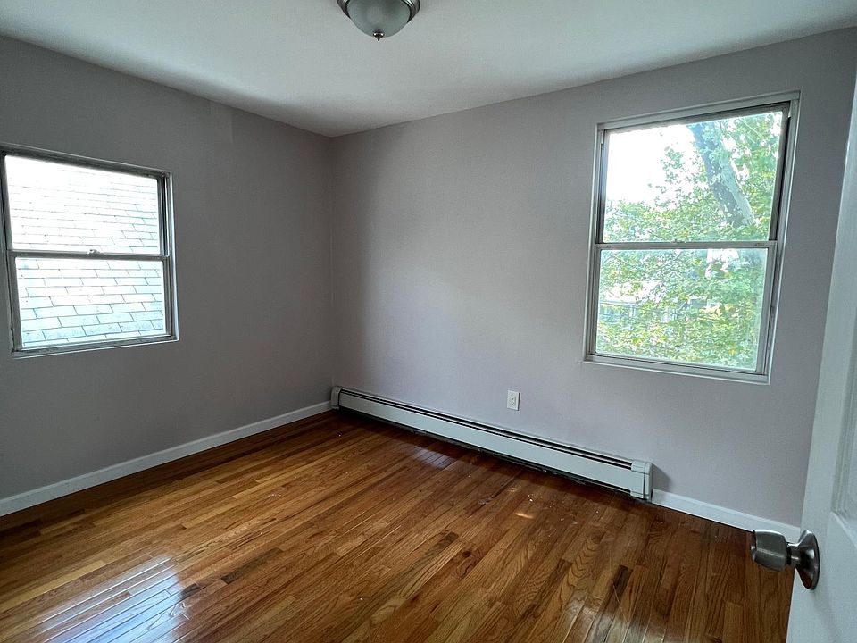 2nd image of 140 N Terrace Ave #2