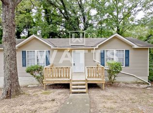 5720 Desoto Dr, Pinson, AL 35126