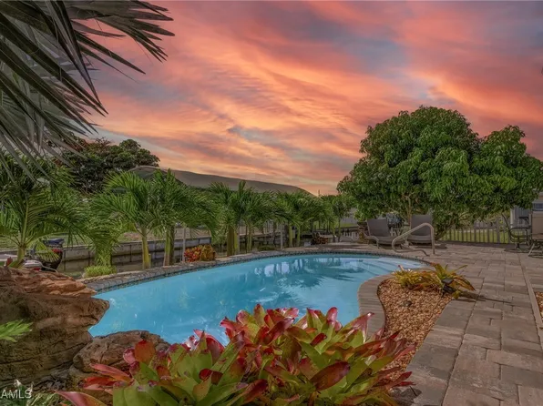 16080 Porto Bello St, Bokeelia, FL 33922