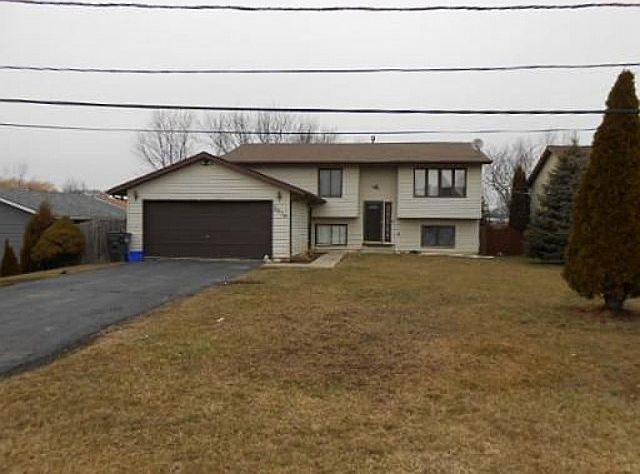 1st image of 2870 W Brooke Ave