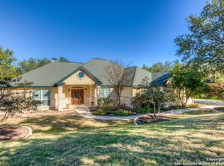 212 Bentwood Dr, Spring Branch, TX 78070