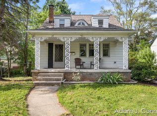 37 Avonlea St SW, Wyoming, MI 49548