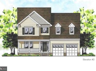 67 Thomas Dr, Robbinsville, NJ 08691