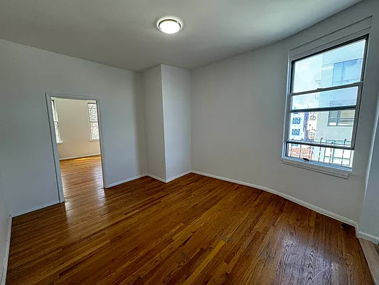 Rented by Gutman Management Co Inc | media 3