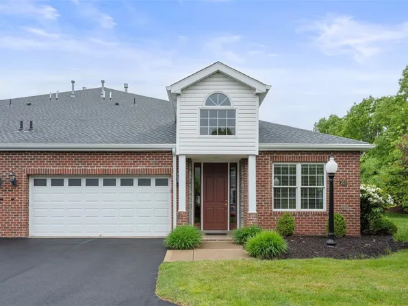 203 Providence Ct, Valencia, PA 16059