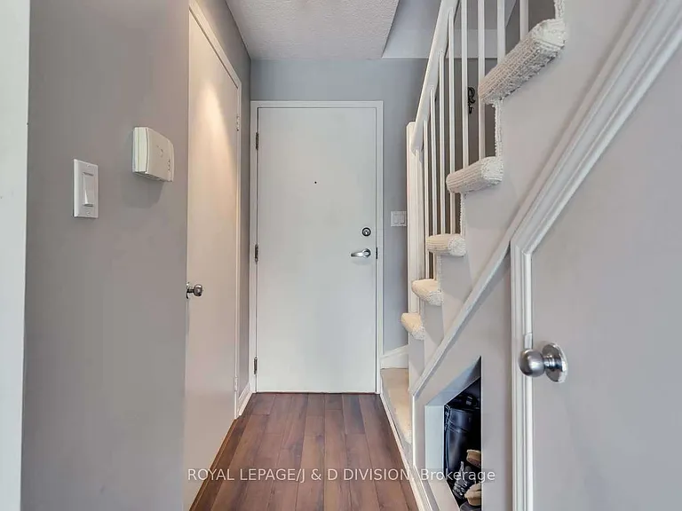 139 Merton St #438 — Photo 4