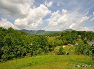 31 Lauren Ln, Candler, NC 28715