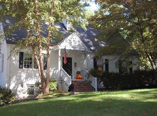 1715 Banbury Rd, Raleigh, NC 27608