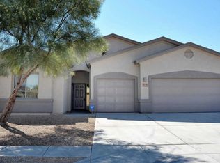 8255 W Calle Escorial, Tucson, AZ 85757