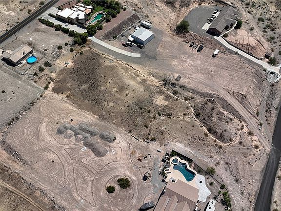 3rd image of 2154 Riverview Drive
