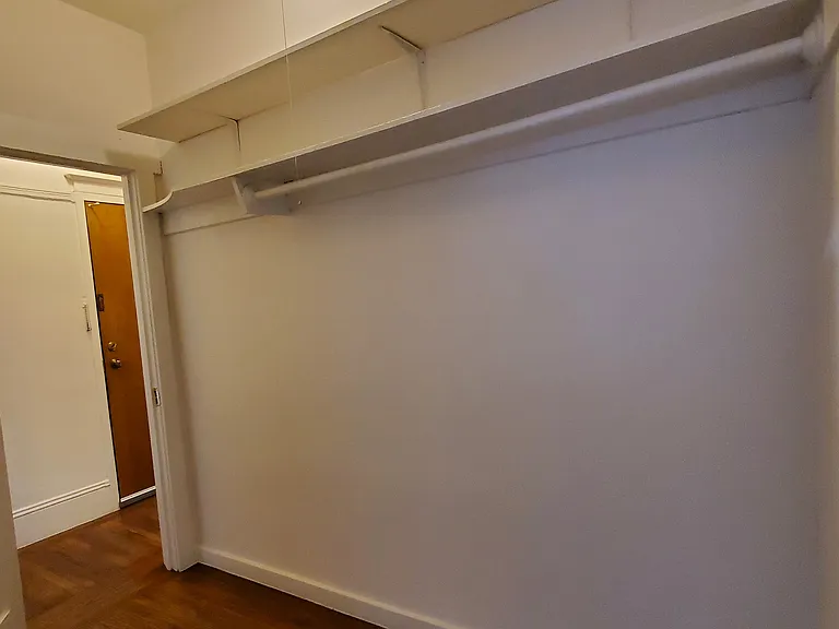 935 Hyde St #1 — Photo 11