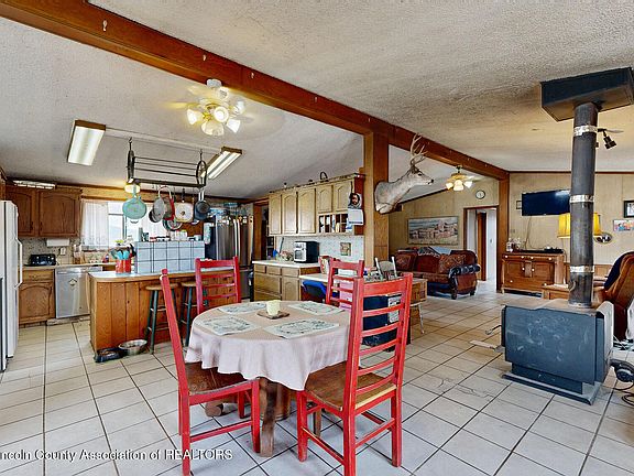 2nd image of 252 Bancroft Rd