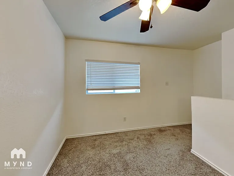 4523 Rothberger Way — Photo 7