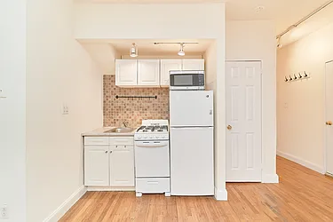 Rented by Living New York