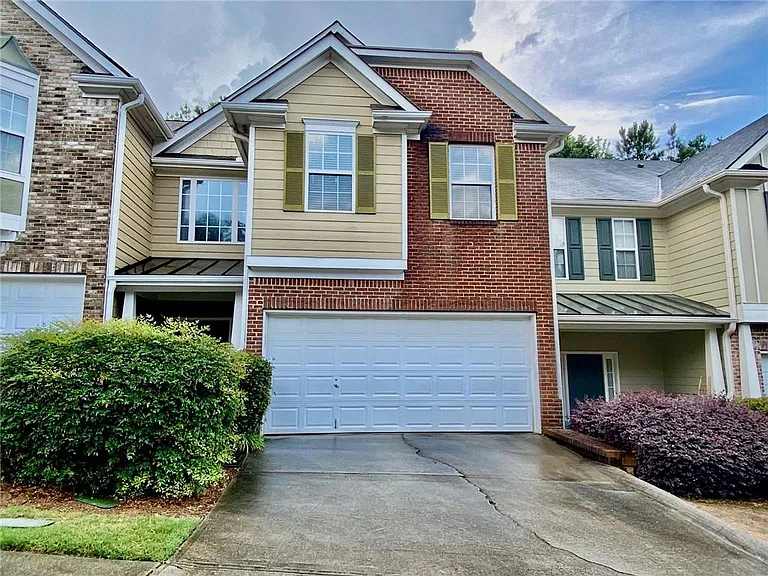397 Creek Manor Way — Photo 2