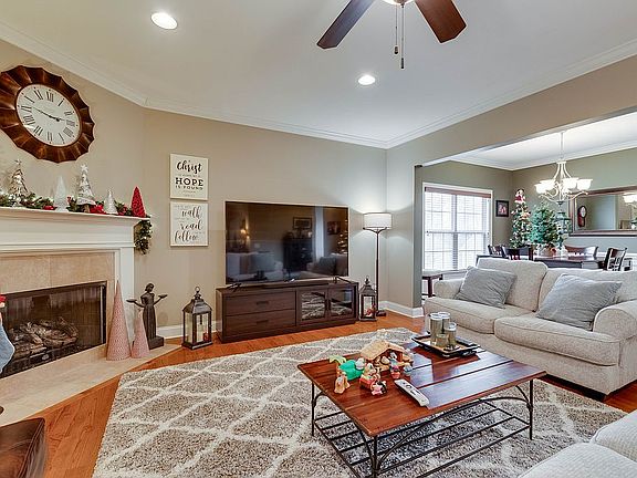 5th image of 7160 Neville Dr #53