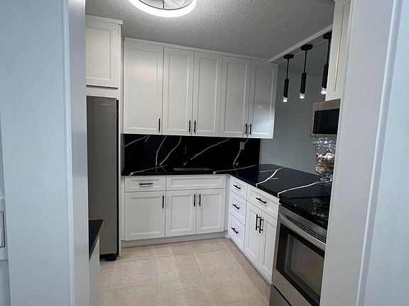 2nd image of 2615 Garden Drive N #104