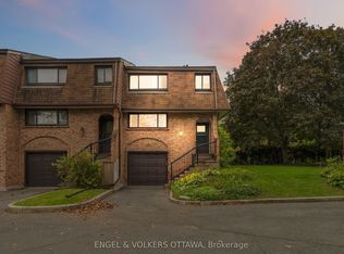 2 Bertona St #18, Ottawa, ON K2G 0W2