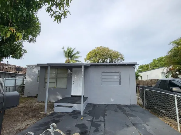210 SW 30th Ave, Miami, FL 33135