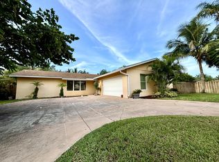 5159 Center St, Jupiter, FL 33458