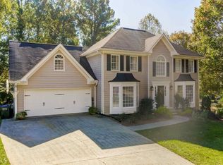 105 Riding Trail Ct, Roswell, GA 30075