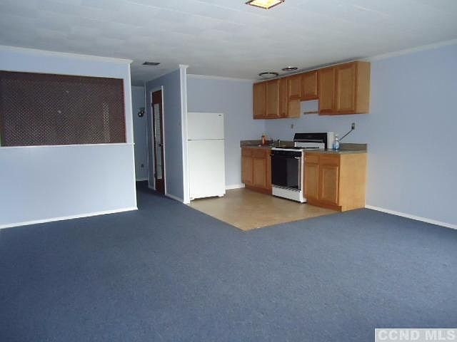 2nd image of 403 North Rd