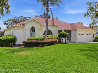 9401 Merriweather Dr, Weeki Wachee, FL 34613