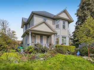 7207 N Chicago Ave APT B, Portland, OR 97203