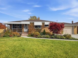 35 Ceil Dr, Cheektowaga, NY 14227