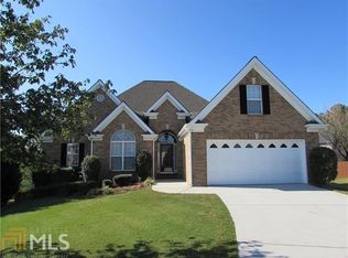 2953 Gold October Dr, Loganville, GA 30052