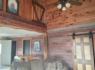 97 Smith St, Edison, NE 68936