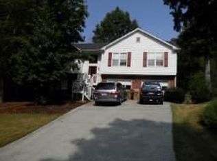 6305 Ivy Springs Dr, Flowery Branch, GA 30542