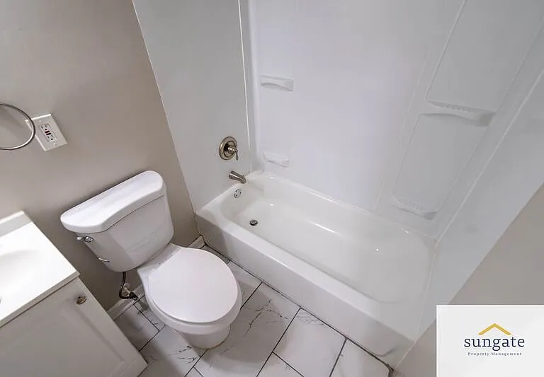 1410 Dartmouth Ave #2 — Photo 16
