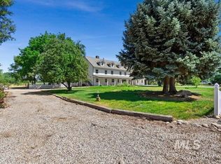 3040 N Duane Dr, Meridian, ID 83646