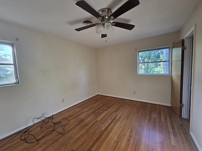 104 Forest Cir — Photo 16