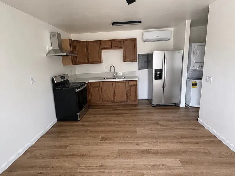 507 E Colton Ave #2 — Photo 6