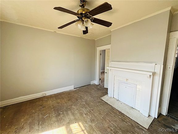 3rd image of 3016 Fendall Ave