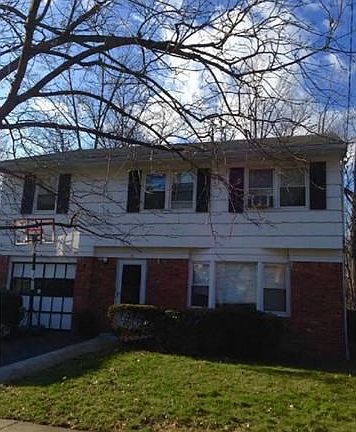 3rd image of 51 Wilcox Ave