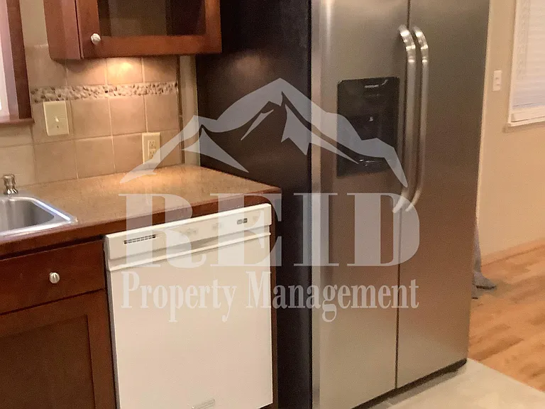 4813 Sandra Ln NE — Photo 12