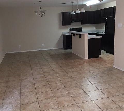 2nd image of 601 Lindberg Ave #118